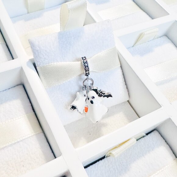 925 Sterling Silver Glow In The Dark Ghost Duet With Bat Dangle Charm - Picture 2 of 8